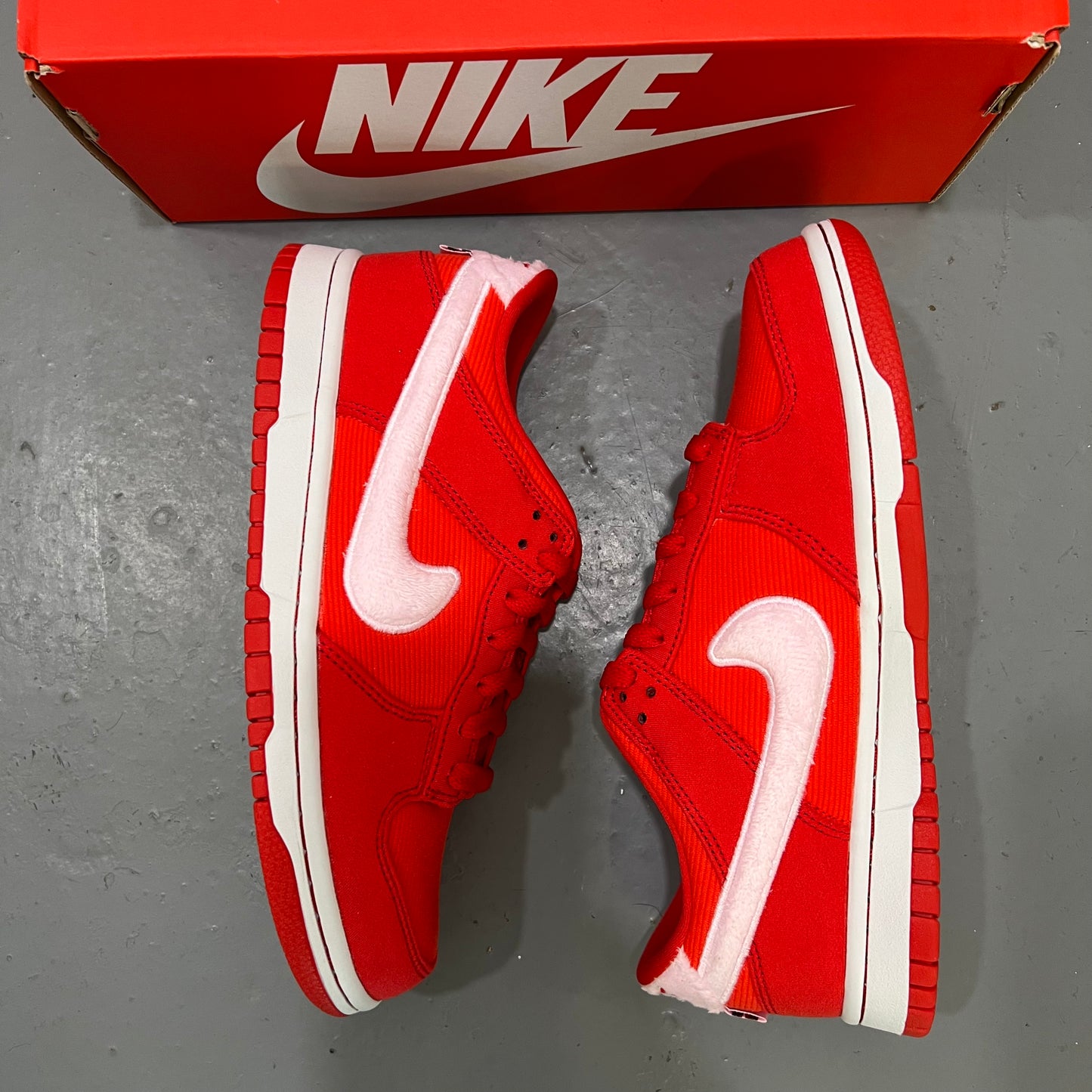 Nike Dunk Low “Valentine day” (GS)