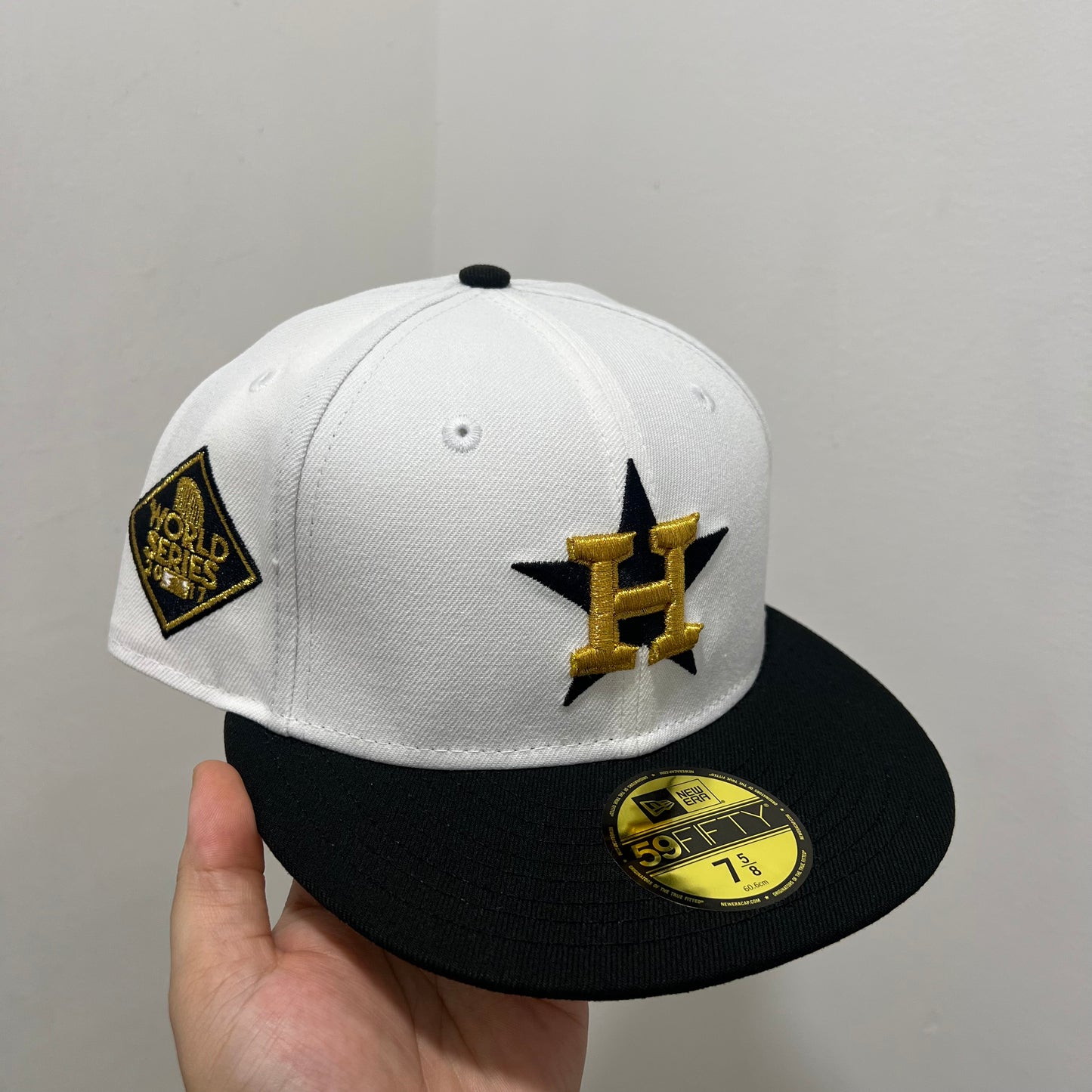 Astros “White / Black” Hat